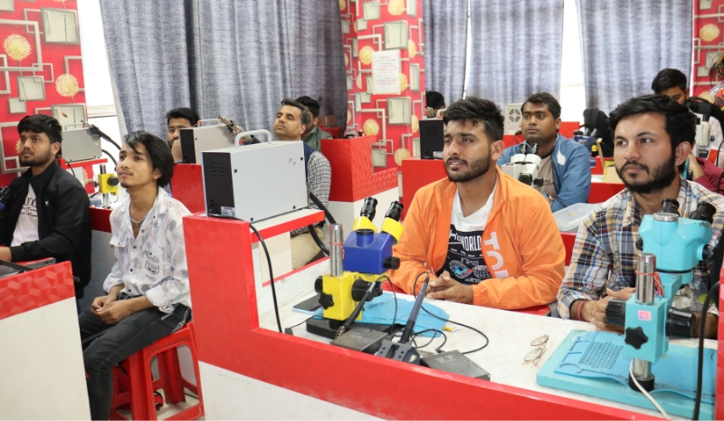 Mobile Repairing Course in delhi